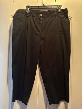 Kim Rogers Women’s Black Dress Capris